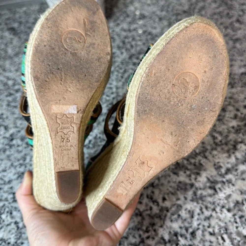 Cynthia Vincent | Women's Gorgeous Strappy Espadrille Wedge Size 7.5